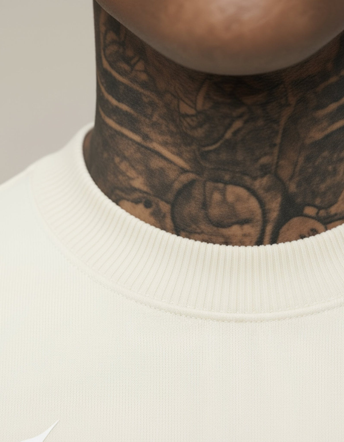 Essential Tee NY Back Print Off White