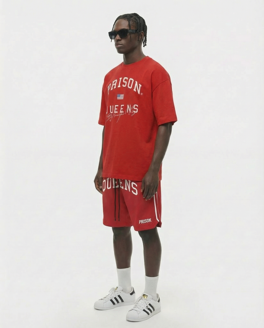 Oversized queens nyc tshirt red