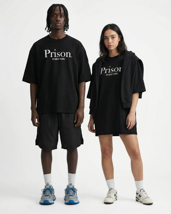 Oversized T Shirt Prison in New York Black
